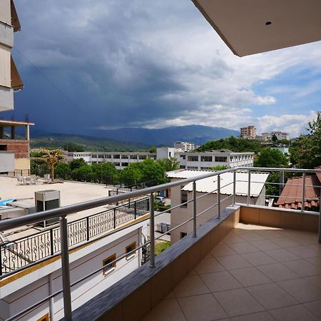 “Apheartment Gjirokastra” Apartment Exterior photo